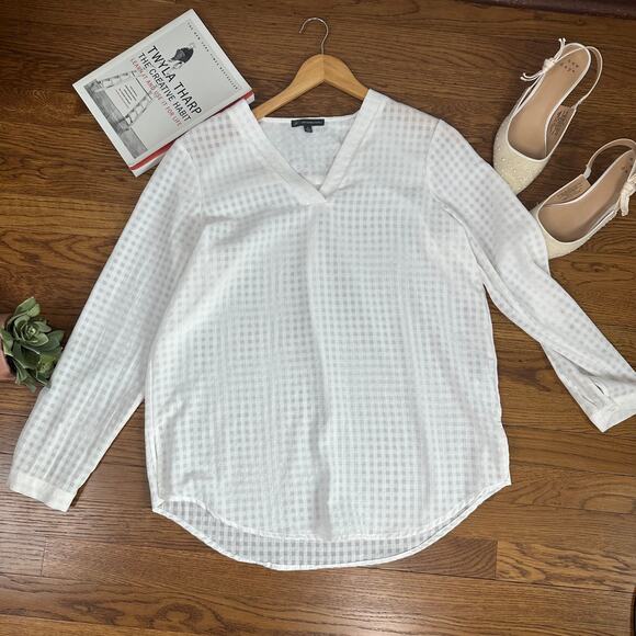 Adrianna Papell White Checkered Sheer V-Neck Blouse - Picture 2 of 7